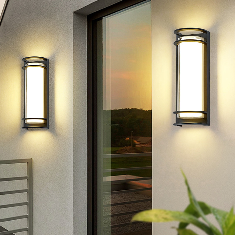 Omni Directional Outdoor Waterproof LED Wall Lights Lamp Waterproof 15.8x12x42.5cm